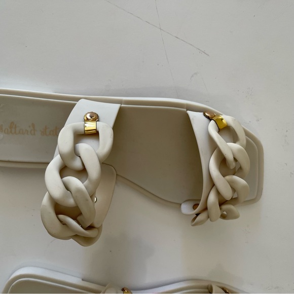 Beige Braided Design Jelly Open-toe Sandals - Picture 4 of 5